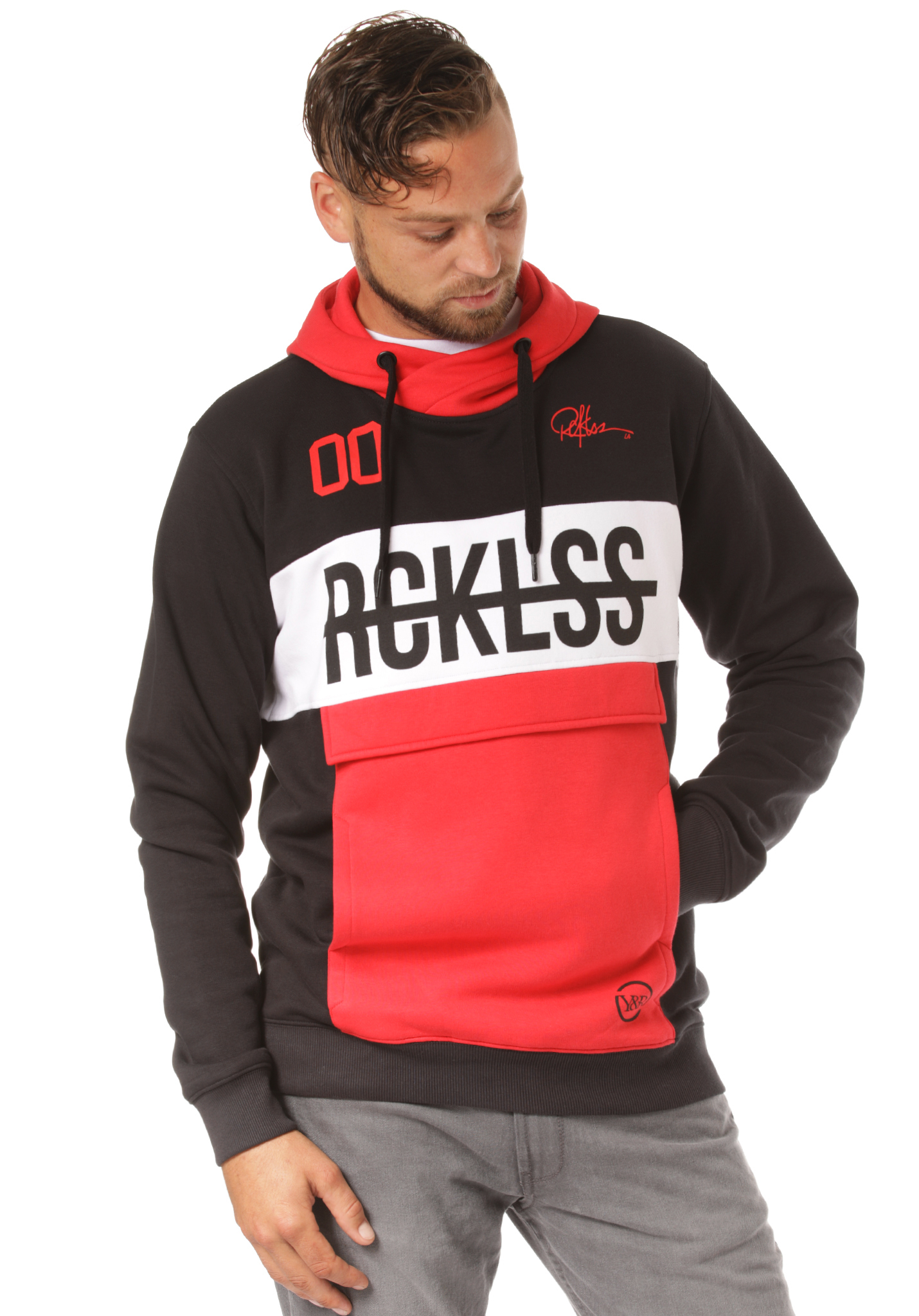 Young and Reckless Strike Thru Hoodie schwarz/mohnrot/weiß S